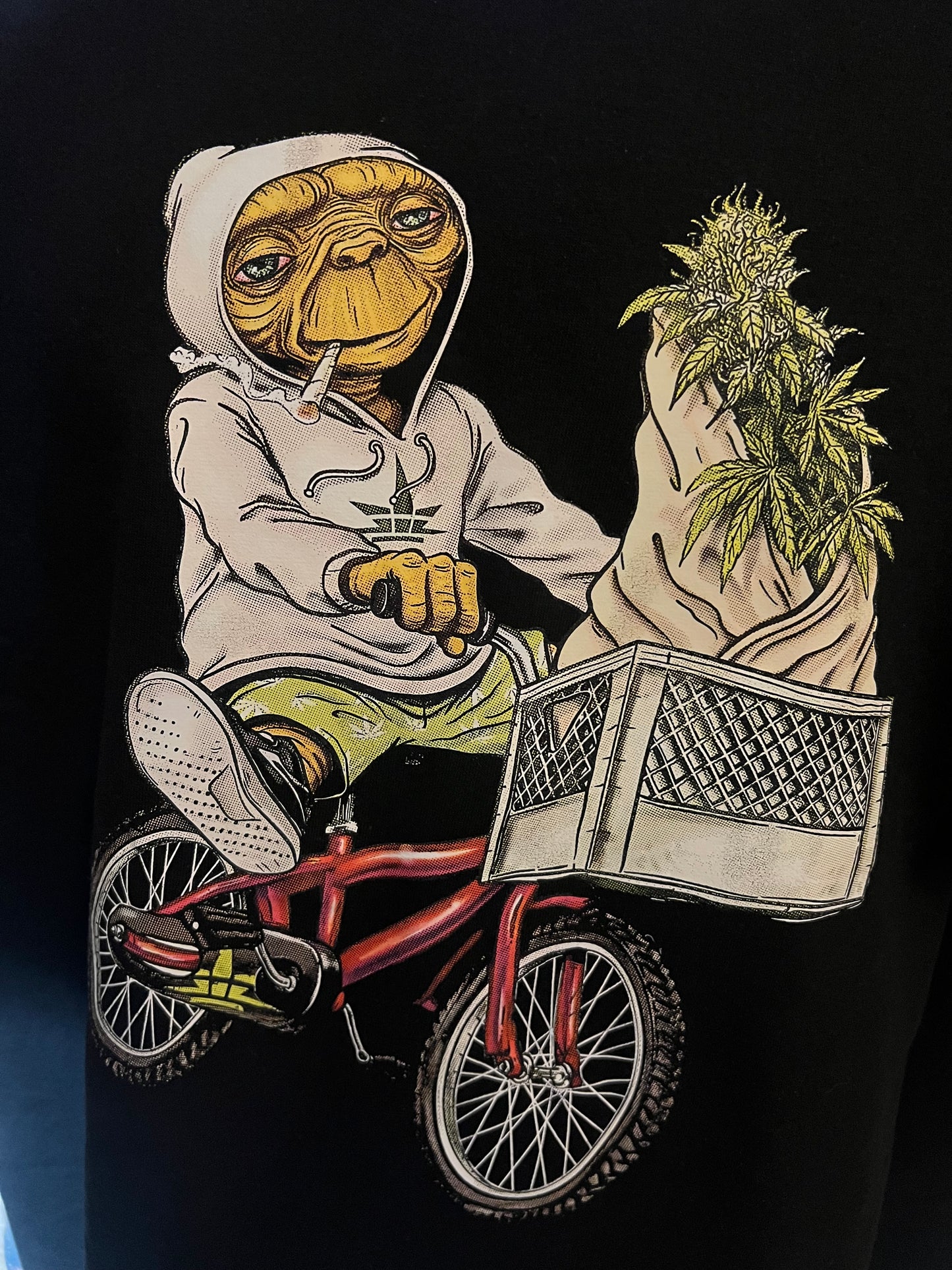 E.T. Flying High Tshirt