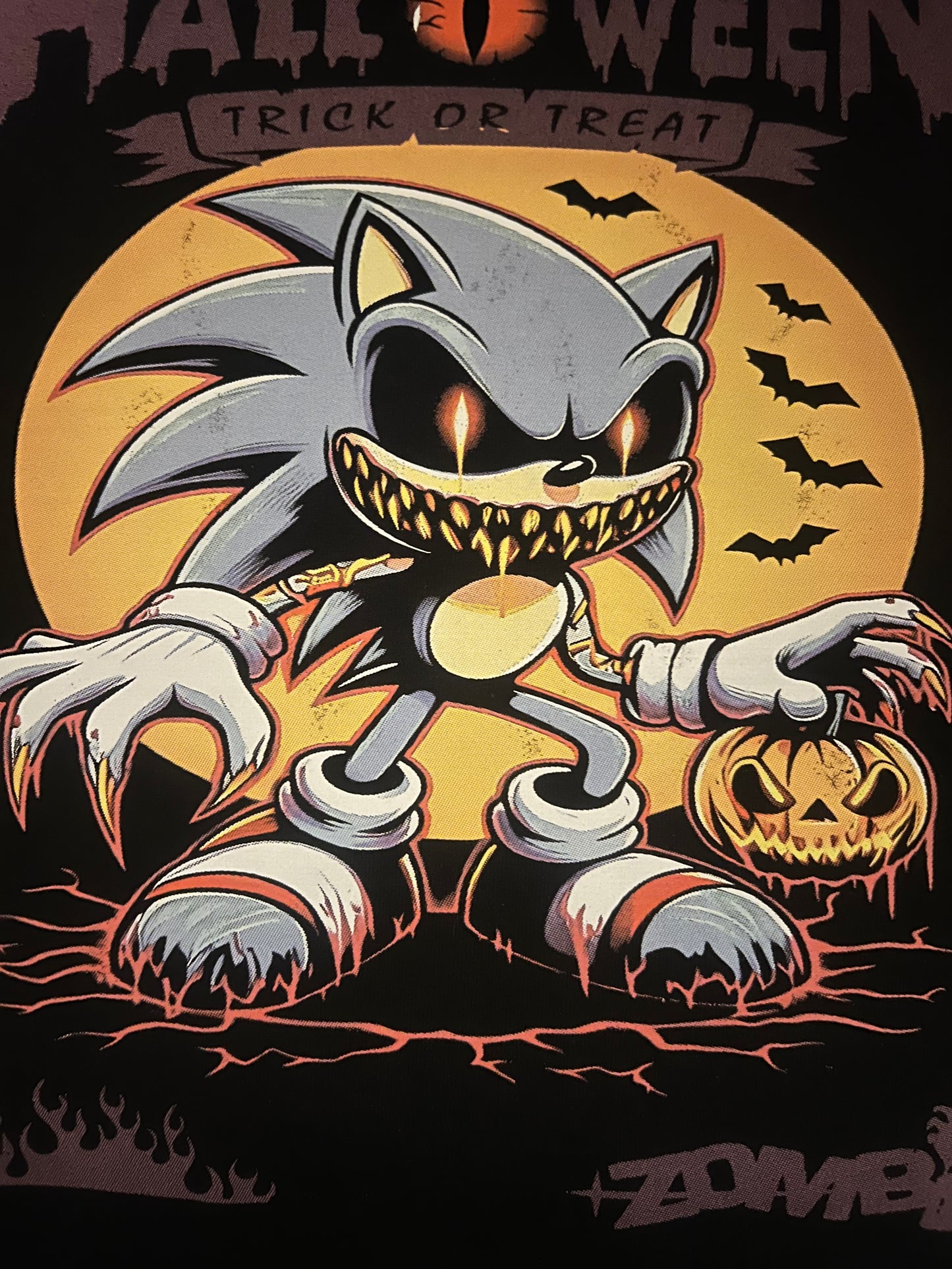 Camiseta de Sonic the Hedgehog con el personaje zombie